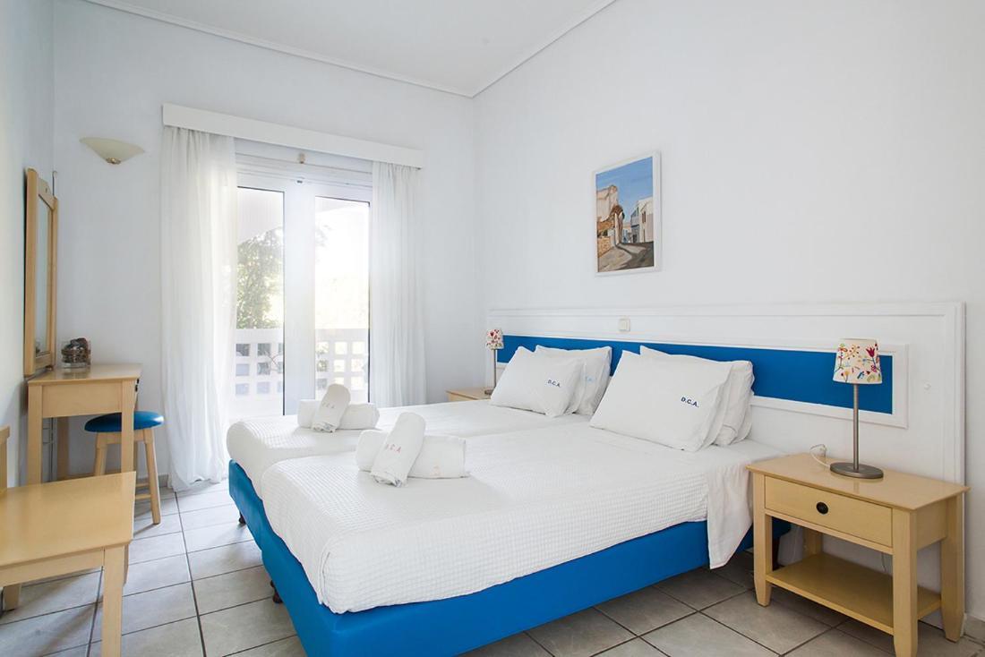 Daphne'S Club Hotel Apartments Xylókastro Eksteriør bilde