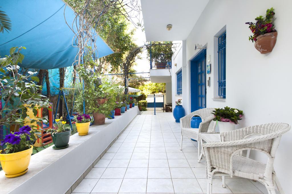 Daphne'S Club Hotel Apartments Xylókastro Eksteriør bilde